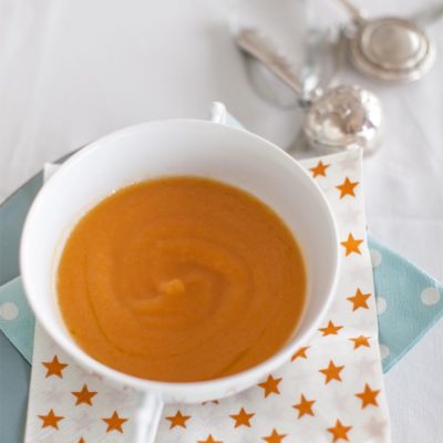 A minha primeira sopa: creme de cenoura